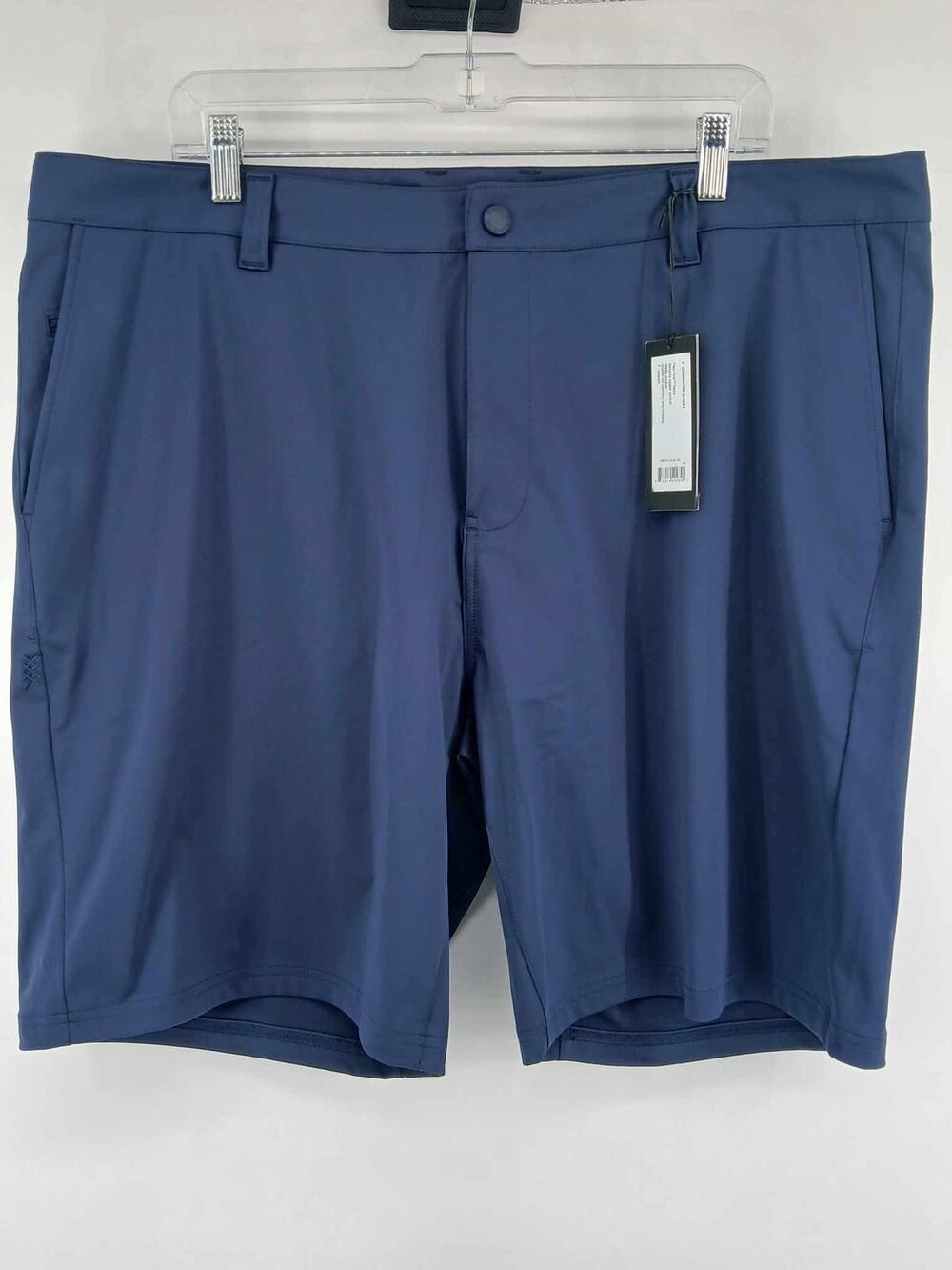 Navy nwt Performance tech shorts, Rhone, size 40